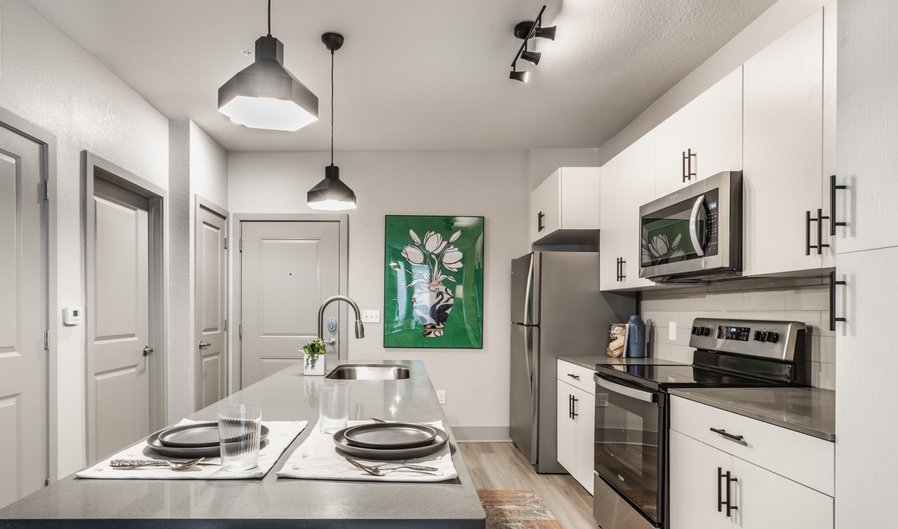 Move In Today! Move In Today!